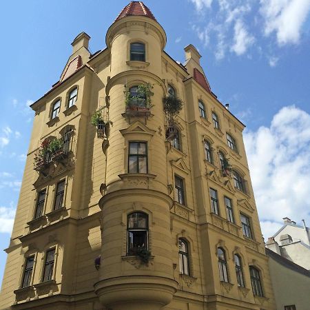 7Th Heaven Vienna Center Apartments Exteriör bild